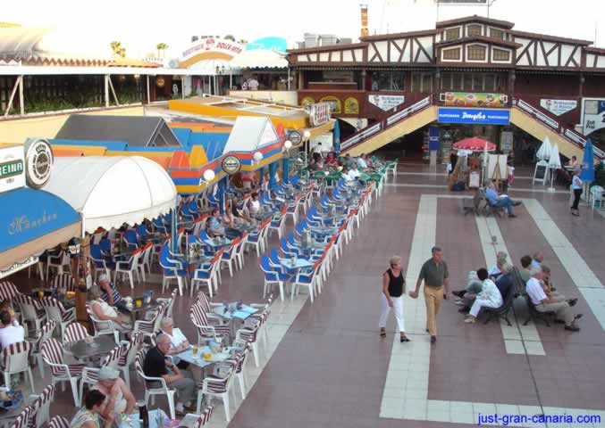 The Main Square in Shopping Centre Cita