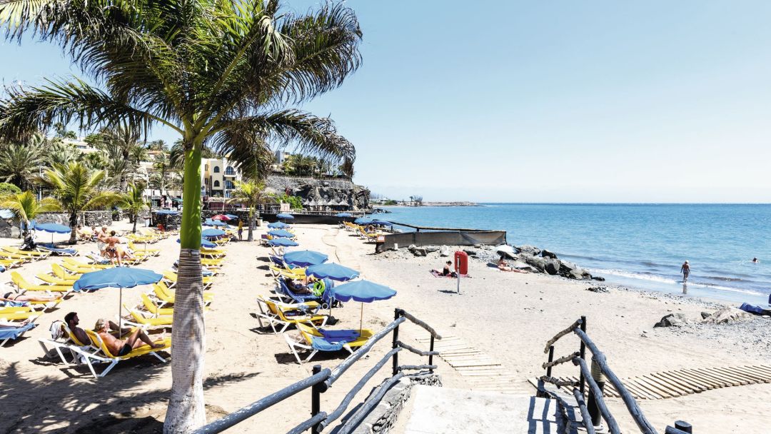 Bahia Feliz Beach