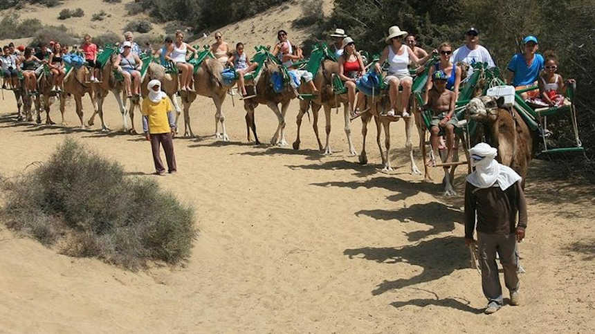 Your guide take you through the dunes