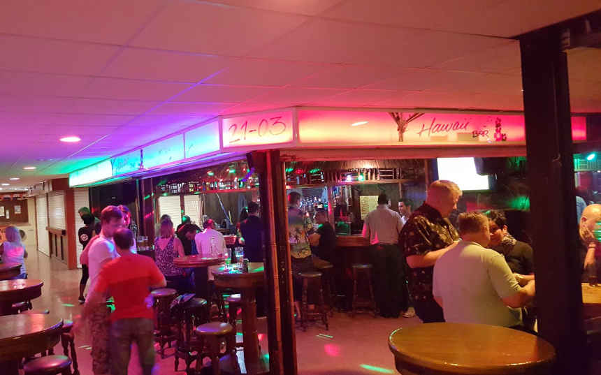 Hawaii Bar 