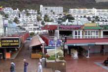 Tiffanys Music BarExterior